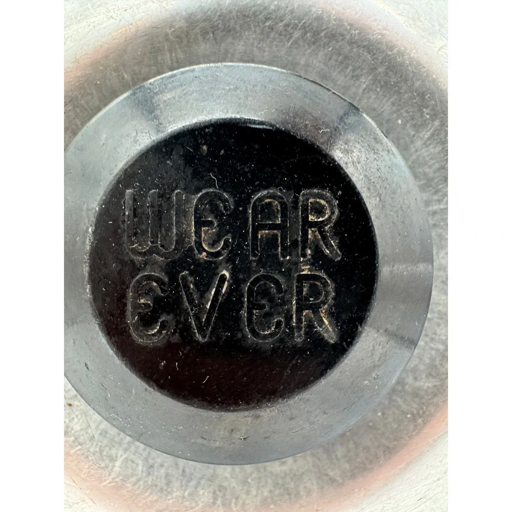 Vintage Wear-Ever Aluminum Pot Lid Replacement Cover Black Knob 8.5